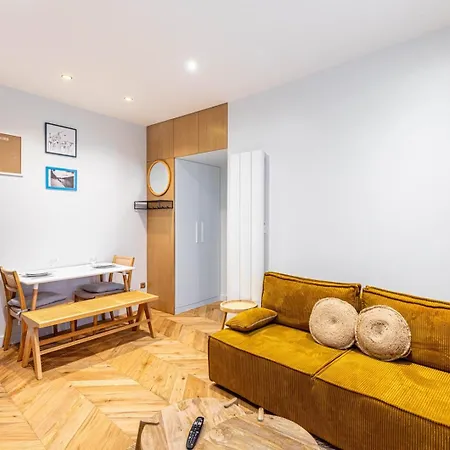 Lejlighed Guestready - Tranquil Gem, Steps From The Metro *